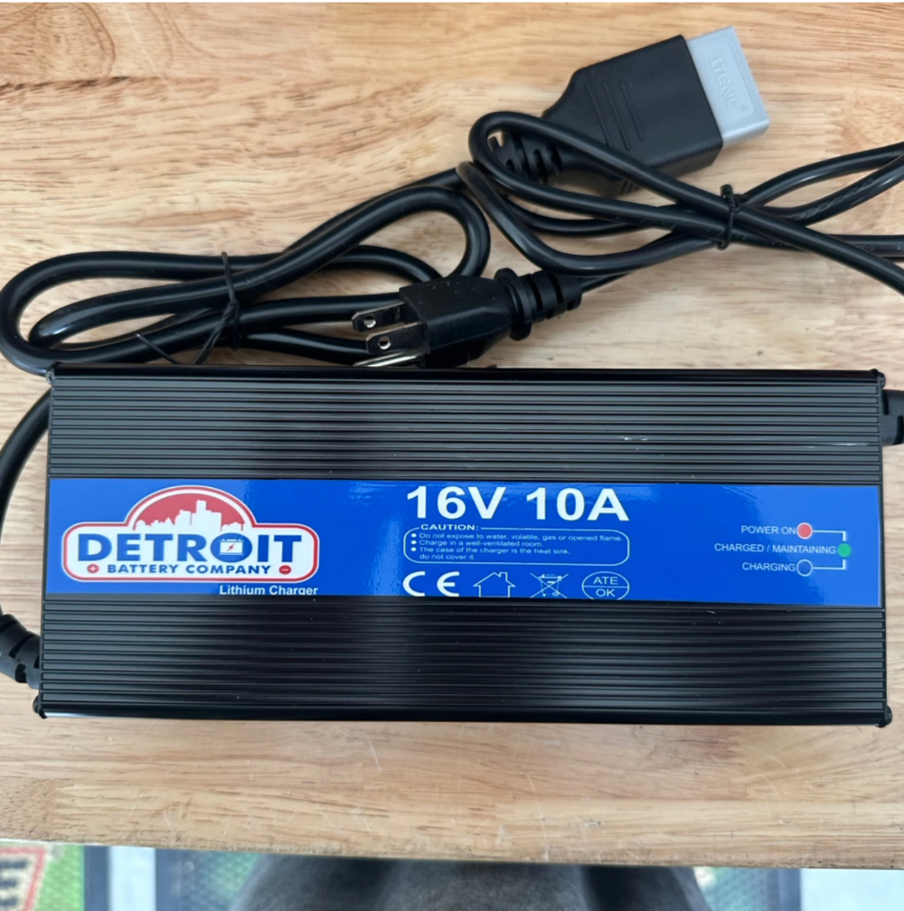 Detroit Battery Co. Pro Lithium 16V 10A Battery Charger