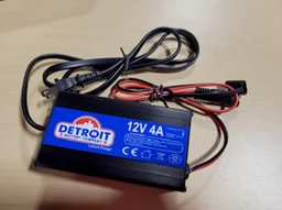 Detroit Battery Co. Pro Lithium 12V 4A Battery Charger
